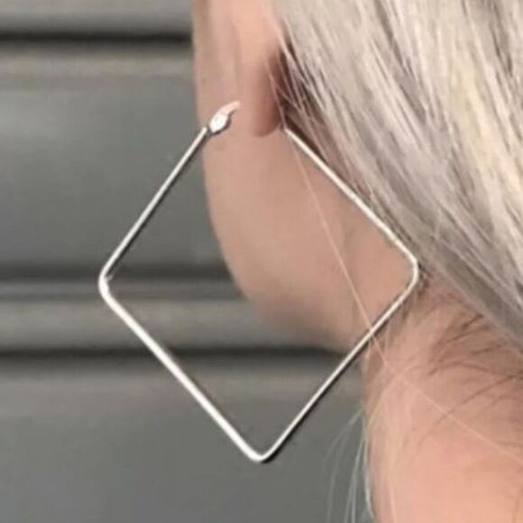 Jewelry - Square Hoope Earrings